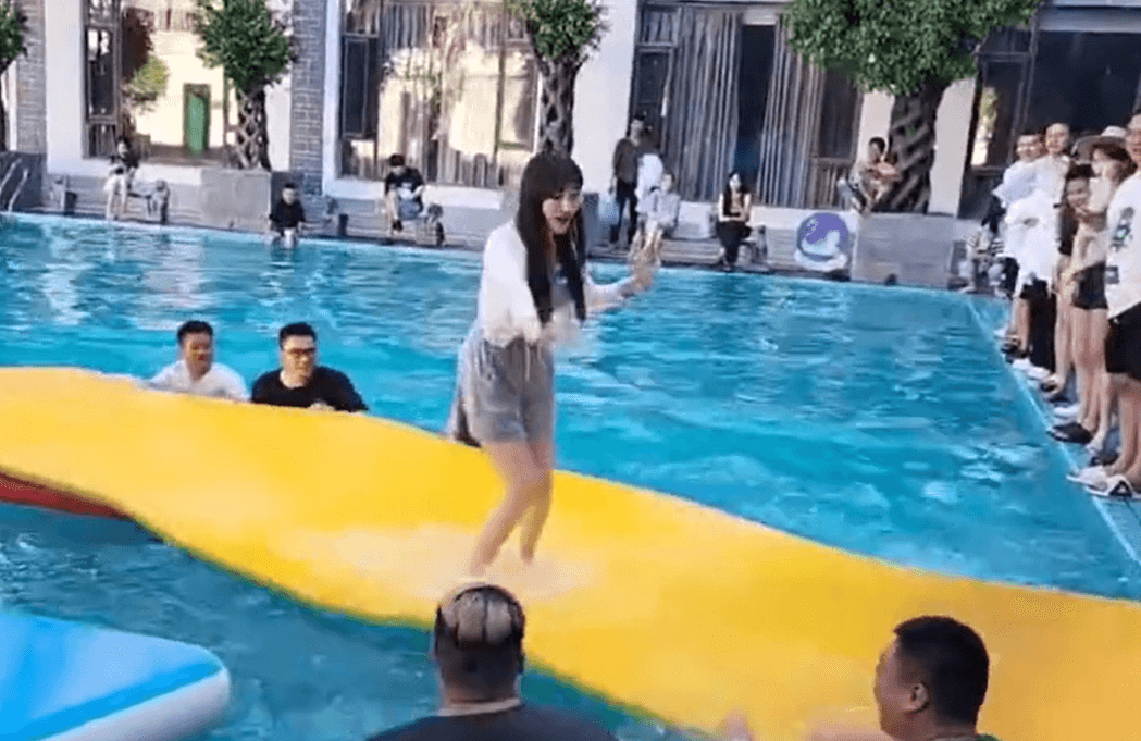 抖音豚豚大魔王泳池落水原视频照片,7.13是什么梗