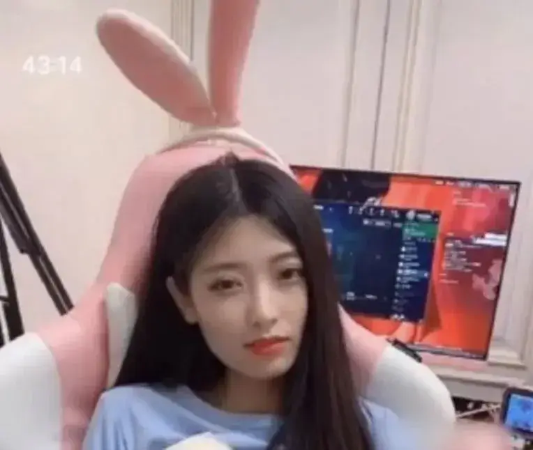 月月大小姐1分42秒视频事件,中国速度是什么瓜