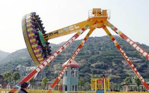 大摆锤是什么意思梗，大摆锤好玩吗