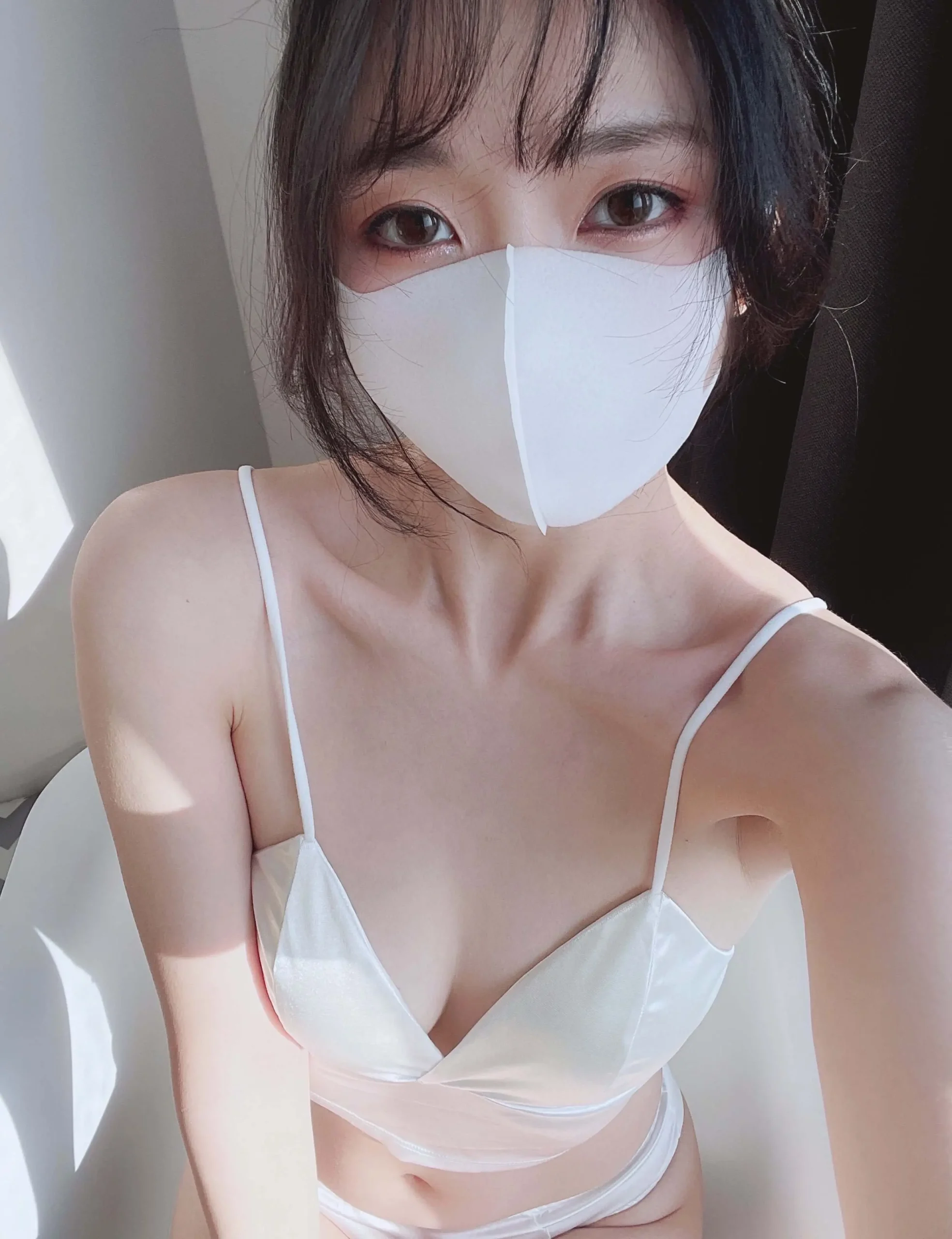 玩偶姐姐最新动态,新作品晨钟暮鼓贰发布