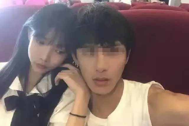 网红牛逼姐和腹肌哥吃瓜事件,承认视频都是真的!