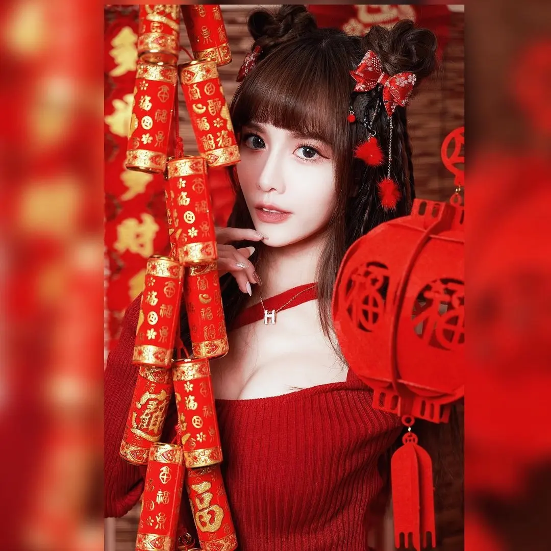 台湾啦啦队长牛奶日常生活照,兔年呈祥组图