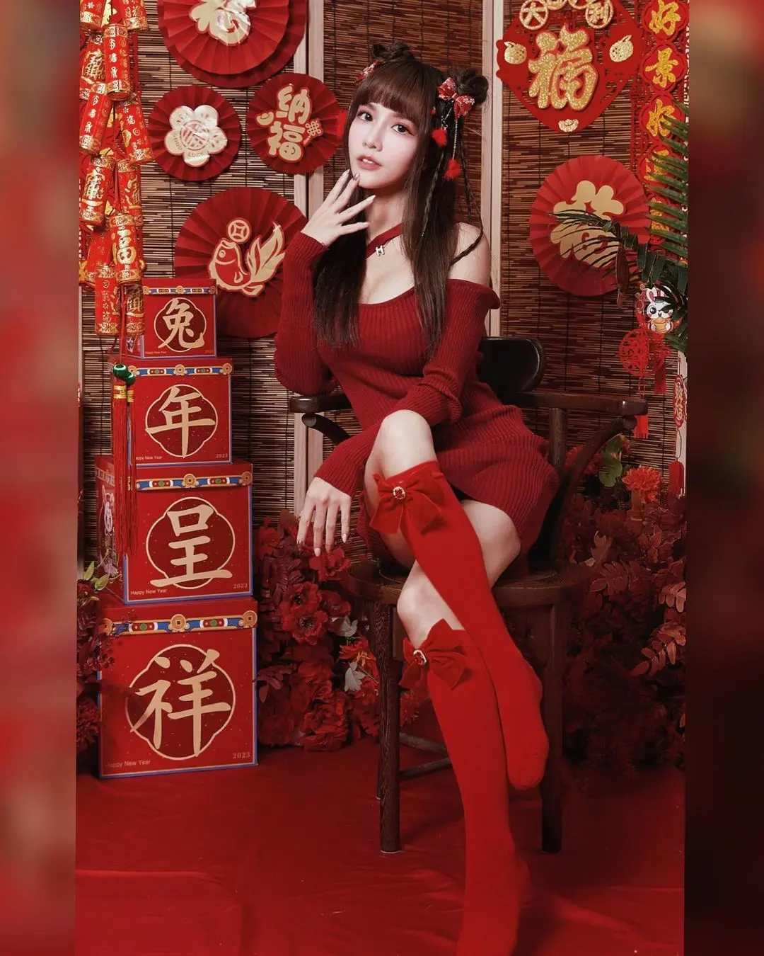 台湾啦啦队长牛奶日常生活照,兔年呈祥组图