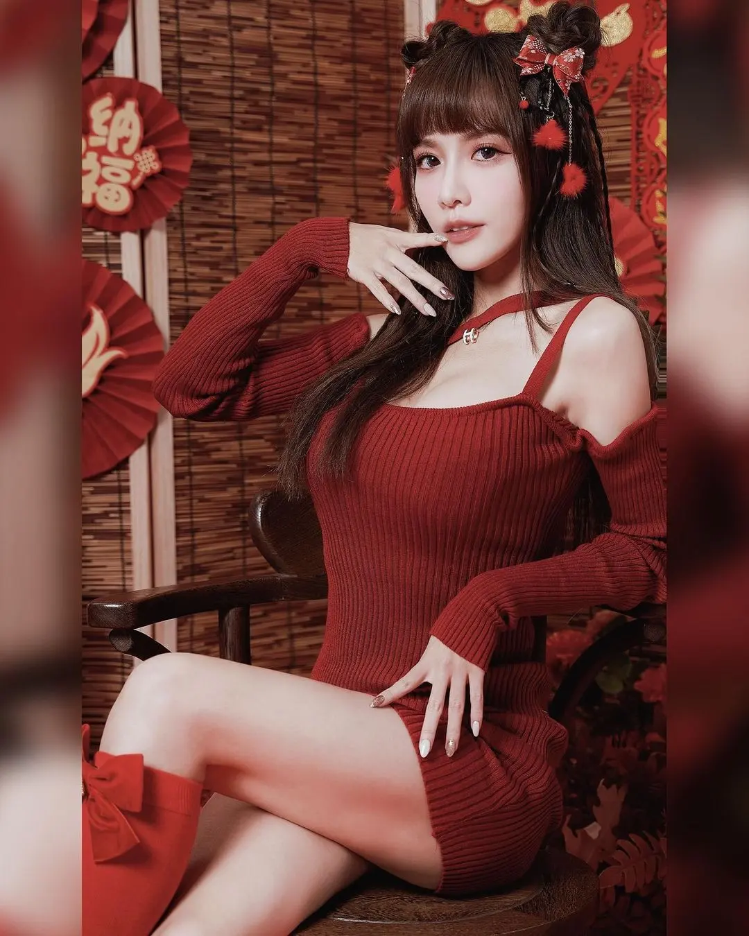 台湾啦啦队长牛奶日常生活照,兔年呈祥组图