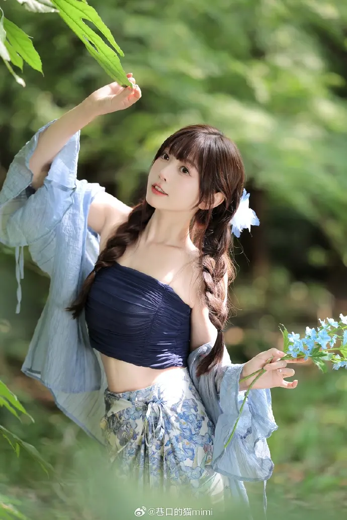 盛夏的闲余时光,穿上小裙子