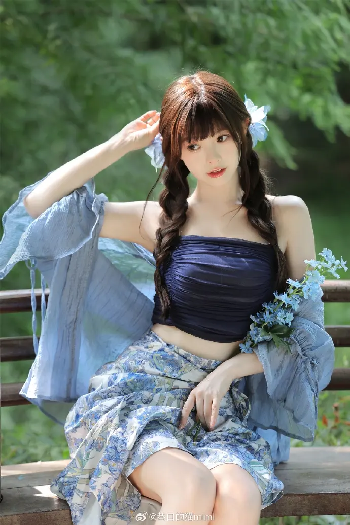 盛夏的闲余时光,穿上小裙子