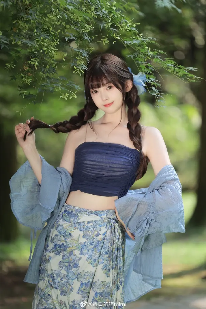 盛夏的闲余时光,穿上小裙子