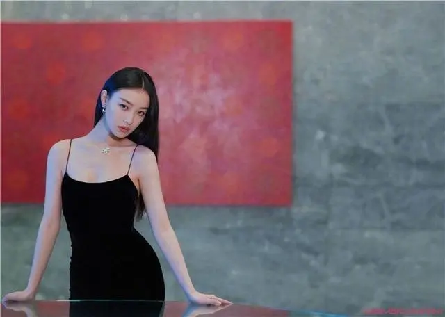 张艺谋潜倪妮三天三夜是真的吗,倪妮连续三天叫声惊动剧组真假