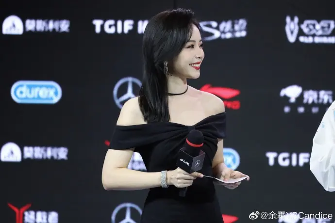 LOL女解说颜值排行榜:美貌与实力并存的电竞女神
