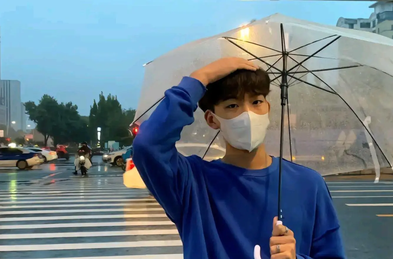 高彦为什么叫玫瑰少年是什么意思,山东艺术学院高彦玫瑰少年的由来