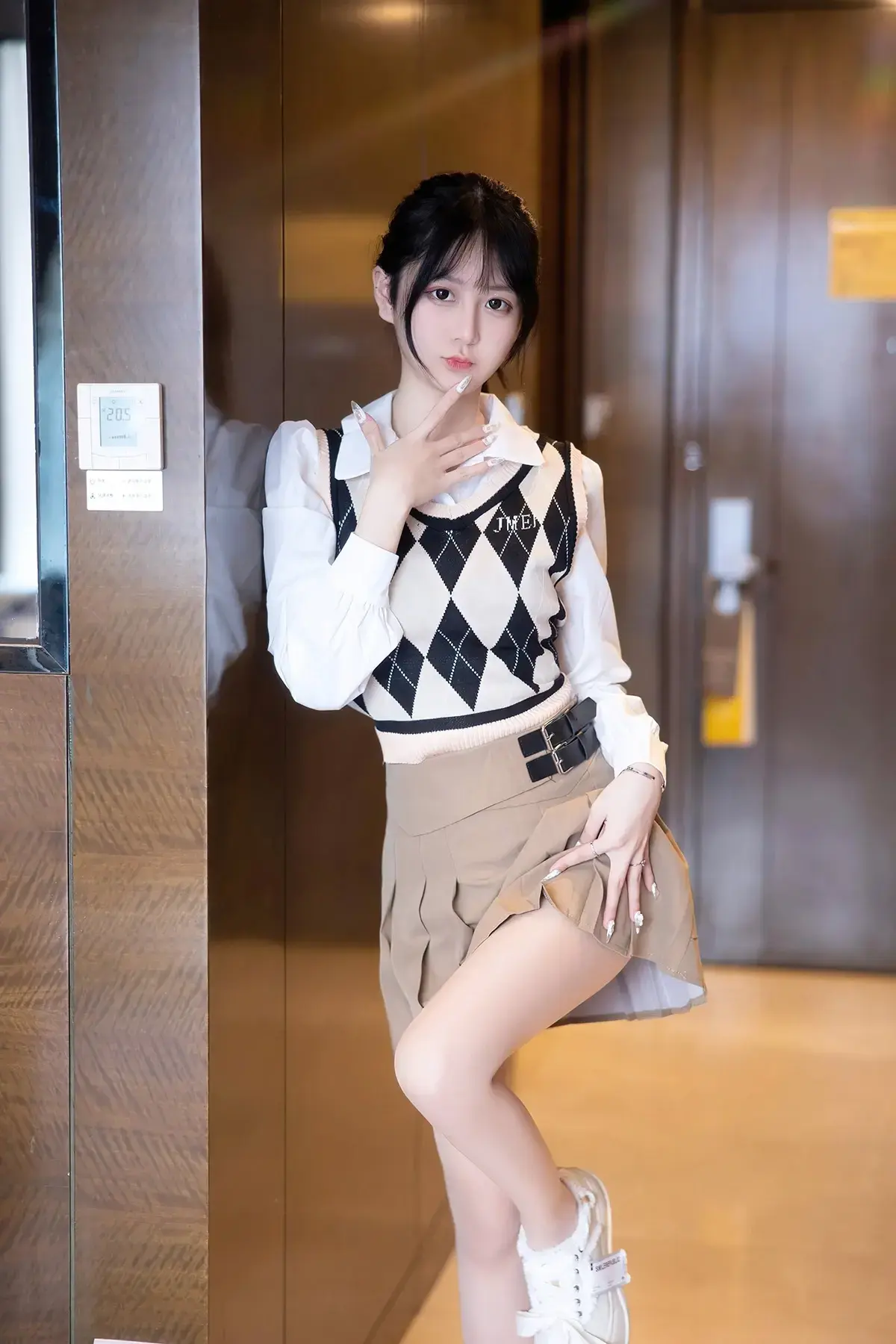 肤白貌美#可甜可仙的人气网红谢小蒽,这样清纯甜美的她怎能不爱