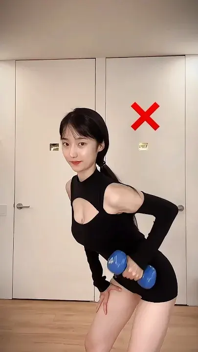 ins颜值健身博主idolnation_图片,小身材大能量的女生