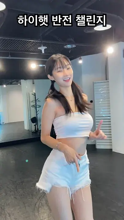 ins颜值健身博主idolnation_图片,小身材大能量的女生