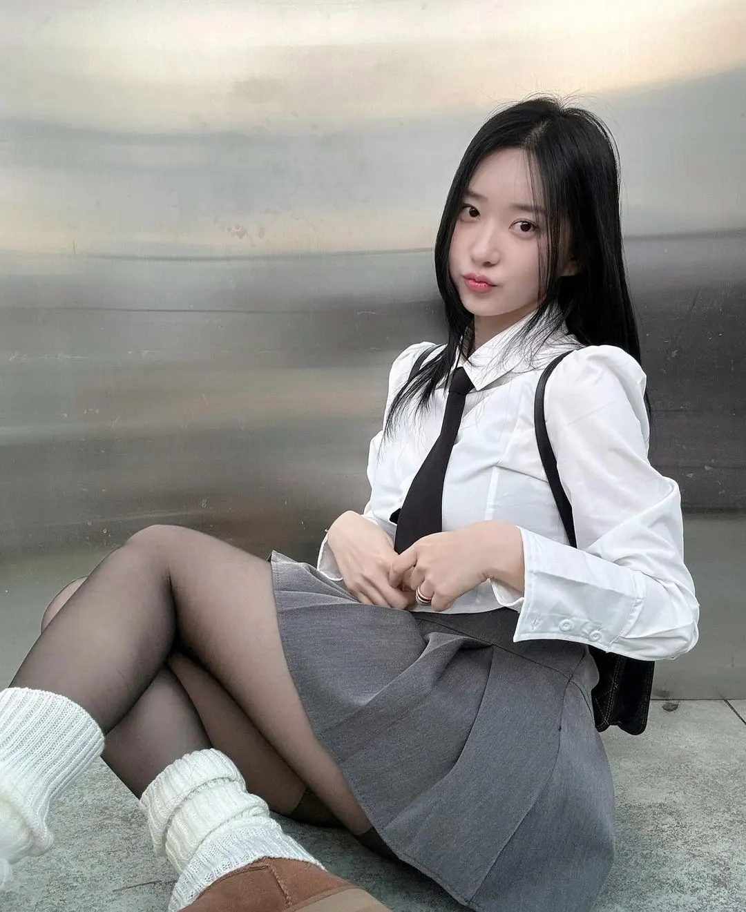 剑星女主体模申在恩ins美照:长腿细腰堪称女神