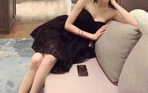 韩国最美网红潘南奎最出名的照片，个人资料介绍
