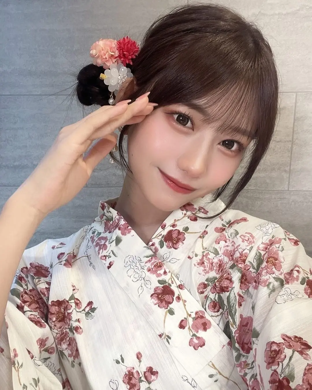 日本00后偶像白石まゆみ,美女小姐姐个人资料照片