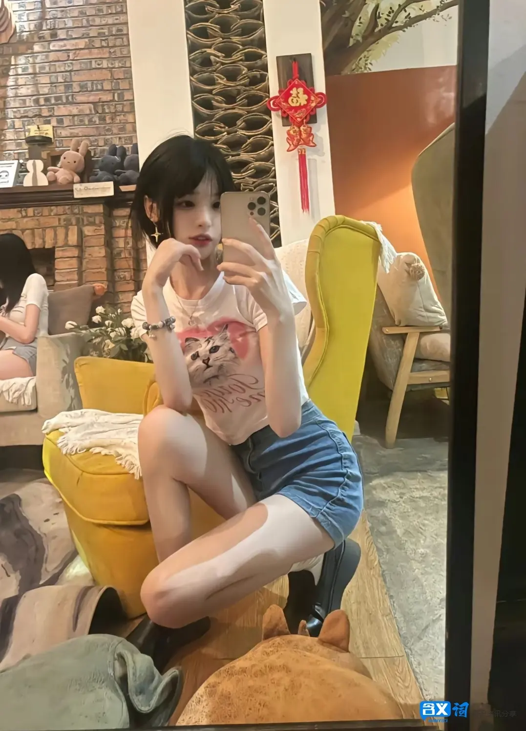 抖音网红无敌暴龙战神（肖雅婷）照片