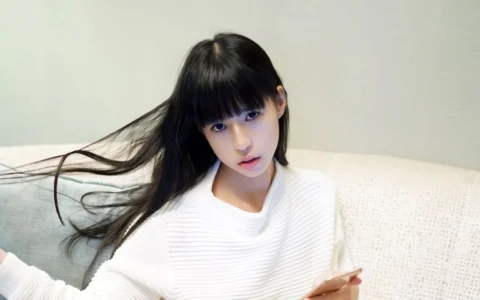 艾栗栗酒店高价众筹视频什么梗，艾栗栗一挑五的瓜怎么回事