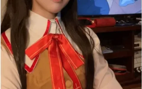 埋导演cos远坂凛的女主是谁，埋导演cos是什么意思出处与背景介绍