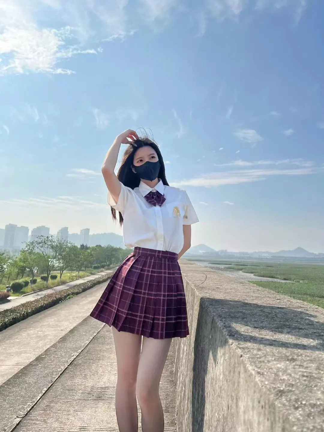 小粉圈刘雅萌,抖音327万粉丝博主长腿很难不爱!