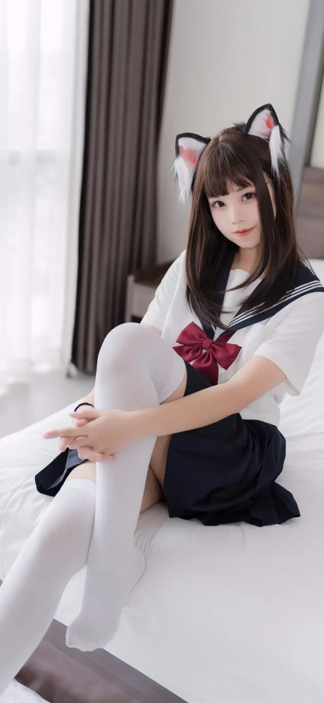 李依静 白丝tkvk一抬头,却望不见最爱旳脸庞