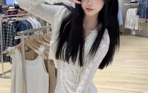 抖音网红一只香（董香）微密圈空间最新照片，铁粉免费观看